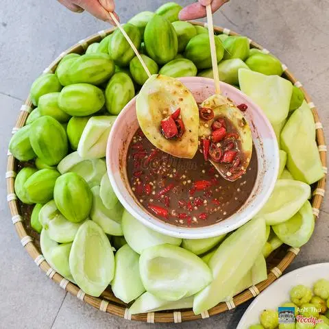 Hình ảnh combo nữa kg cóc nữa kg xoài (85k)