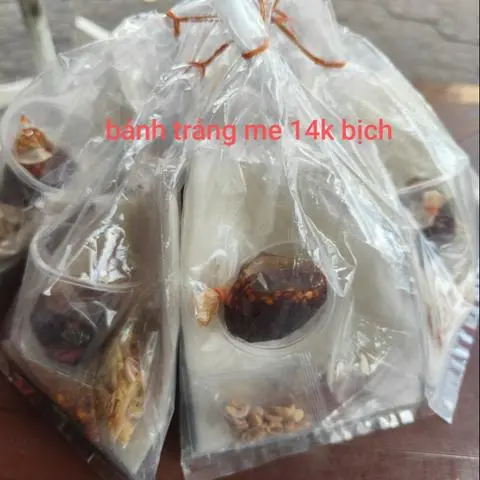 Hình ảnh Bánh tráng chấm me