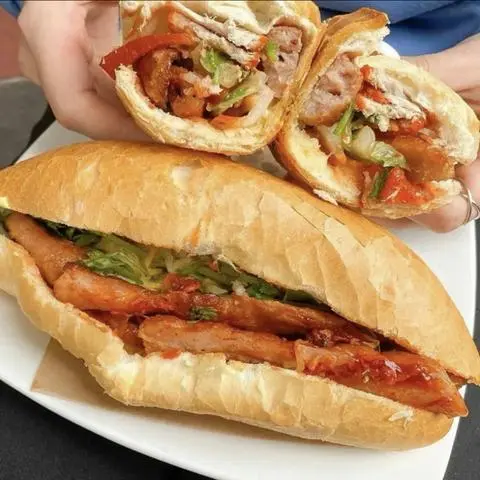 Hình ảnh Bánh mì nem nướng Nha Trang - Kệ