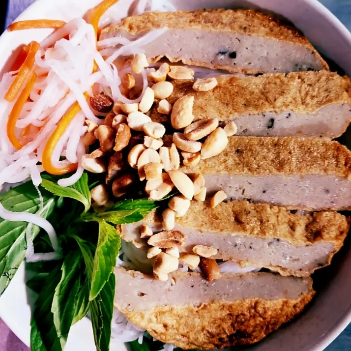 Hình ảnh Bún chả cá biển
