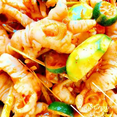 Hình ảnh Combo Siêu Cấp Chân Gà Sốt Thái - Chân Gà Xả Tắc ( 650gr - rút xương )
