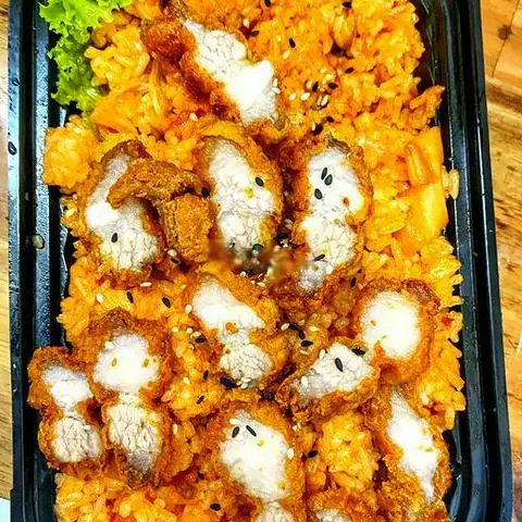 Hình ảnh Cơm rang kim chi ba rọi heo