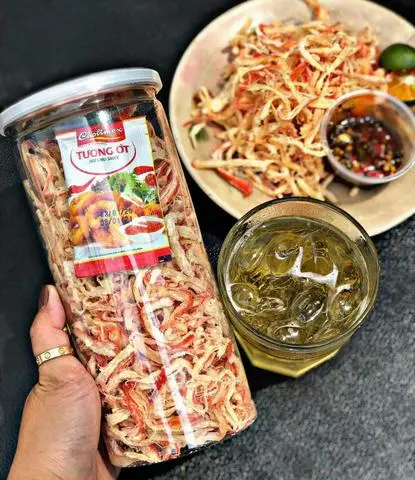 Hình ảnh Mực Hấp Nước Dừa-Hũ 250G.