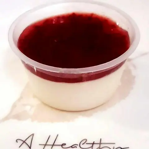 Hình ảnh Panna Cotta vị Phúc Bồn Tử