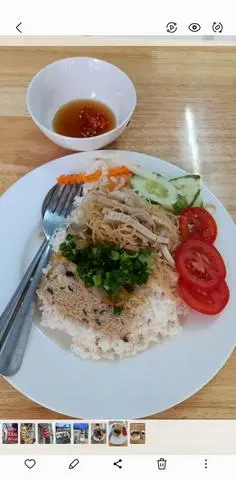 Hình ảnh cơm bì, chả 