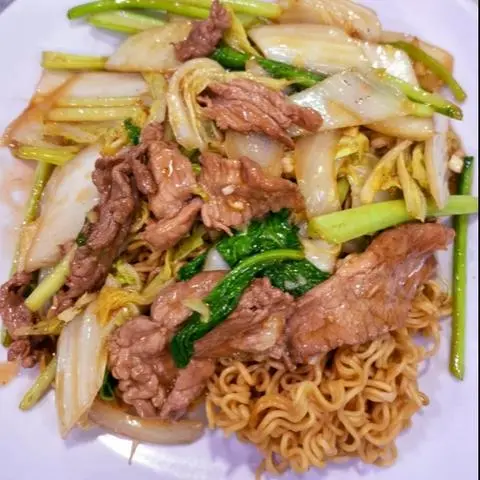 Hình ảnh Mì gói xào bò