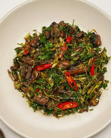 Hình ảnh Lươn Xào Sả Ớt+2 Bánh Đa 