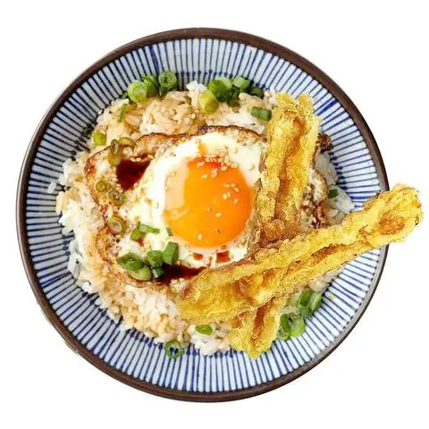 Hình ảnh Cơm chikuwa opla sốt yaki