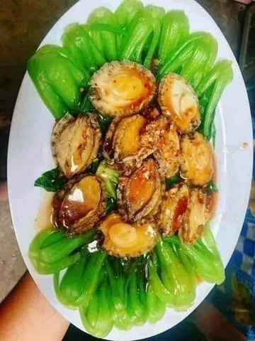 Hình ảnh Bào Ngư nướng muối ớt một con