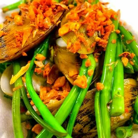 Hình ảnh MÌ XÀO CHEM CHÉP