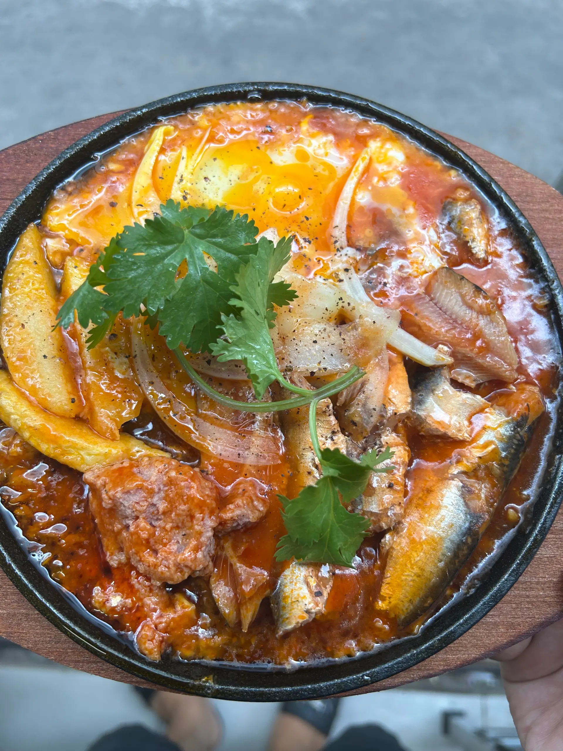 Hình ảnh chảo cá hộp pate trứng khoai tây