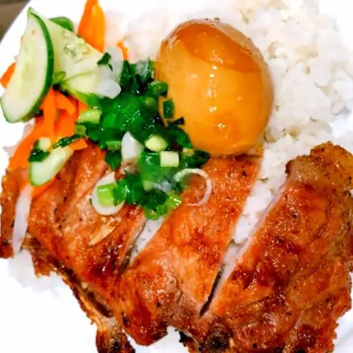 Hình ảnh Cơm SƯỜN TRỨNG KHO
