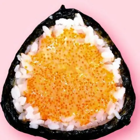 Hình ảnh Onigiri trứng cá mayo