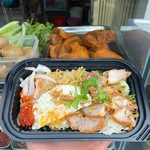 Hình ảnh Xôi Pate - Ốp la - Xá xíu