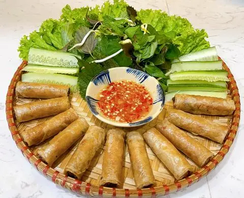 Hình ảnh Chả Ram Cuốn Bánh Tráng 