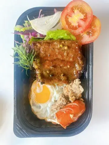 Hình ảnh Bò trứng pate, xúc xích