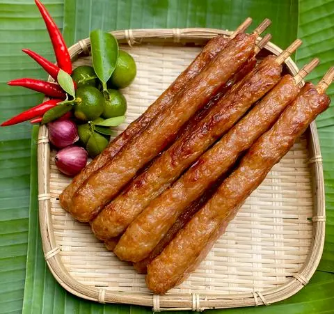 Hình ảnh Xiên nem nướng ( 1 xiên) 