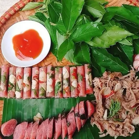 Hình ảnh 100 cái nem chua thanh hóa