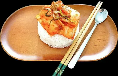 Hình ảnh Cơm Trắng Kimchi
