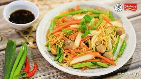 Hình ảnh Mì xào bò + suối 