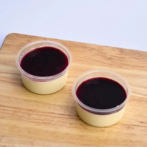Hình ảnh Panna cotta việt quất