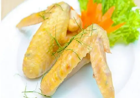 Hình ảnh cánh gà chặt