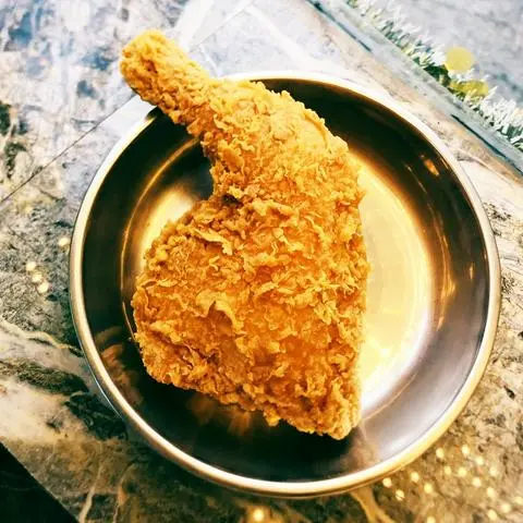 Hình ảnh Đùi gà góc tư