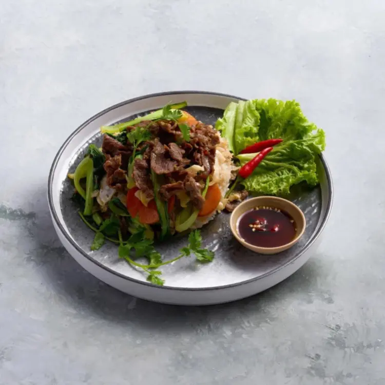 Hình ảnh Cơm bò xào cải thìa + Canh (Best Seller)