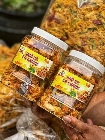 Hình ảnh Khô Gà Lá Chanh 500g
