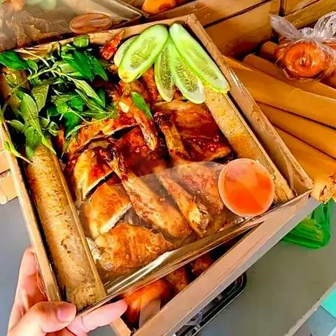Hình ảnh gà nướng cơm lam( cb2)