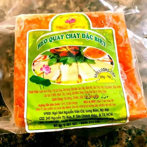 Hình ảnh Heo quay chay đặc biệt