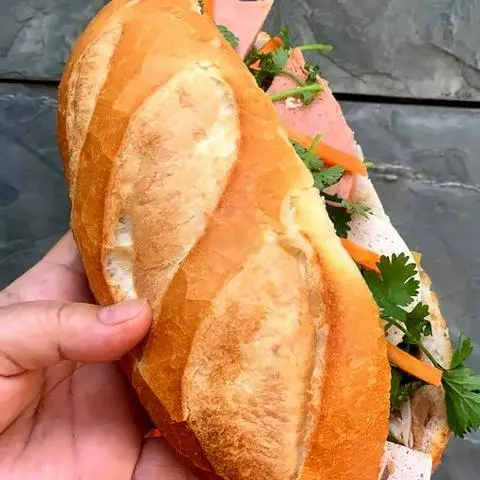 Hình ảnh Bánh mì đặc biệt Vạn Phước