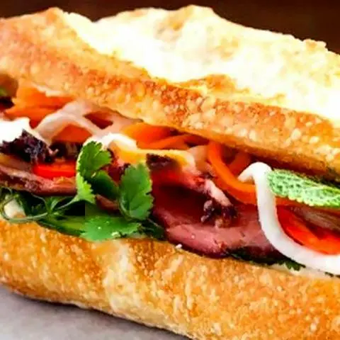 Hình ảnh Bánh Mì Truyền Thống Chay