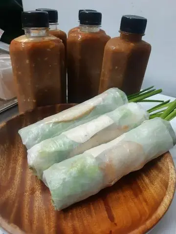 Hình ảnh GỎI CUỐN CHAY (2 cuốn) - Nước mắm