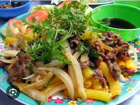 Hình ảnh Nui xào bò 