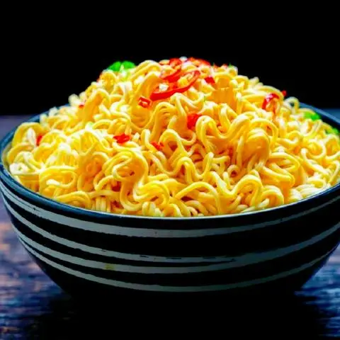 Hình ảnh Mì Tôm (1 Vắt) Trụng Sẵn (Kèm Bắp/Cải Thảo, Nấm Kim Châm)