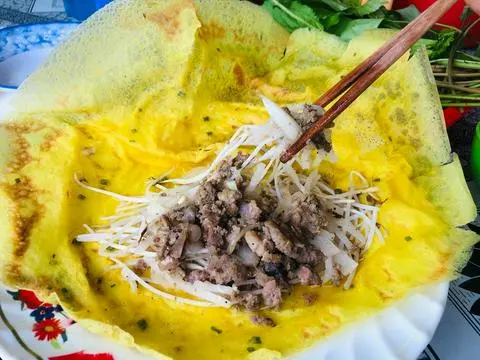 Hình ảnh Bánh Xèo Vịt Bằm Củ Hủ 