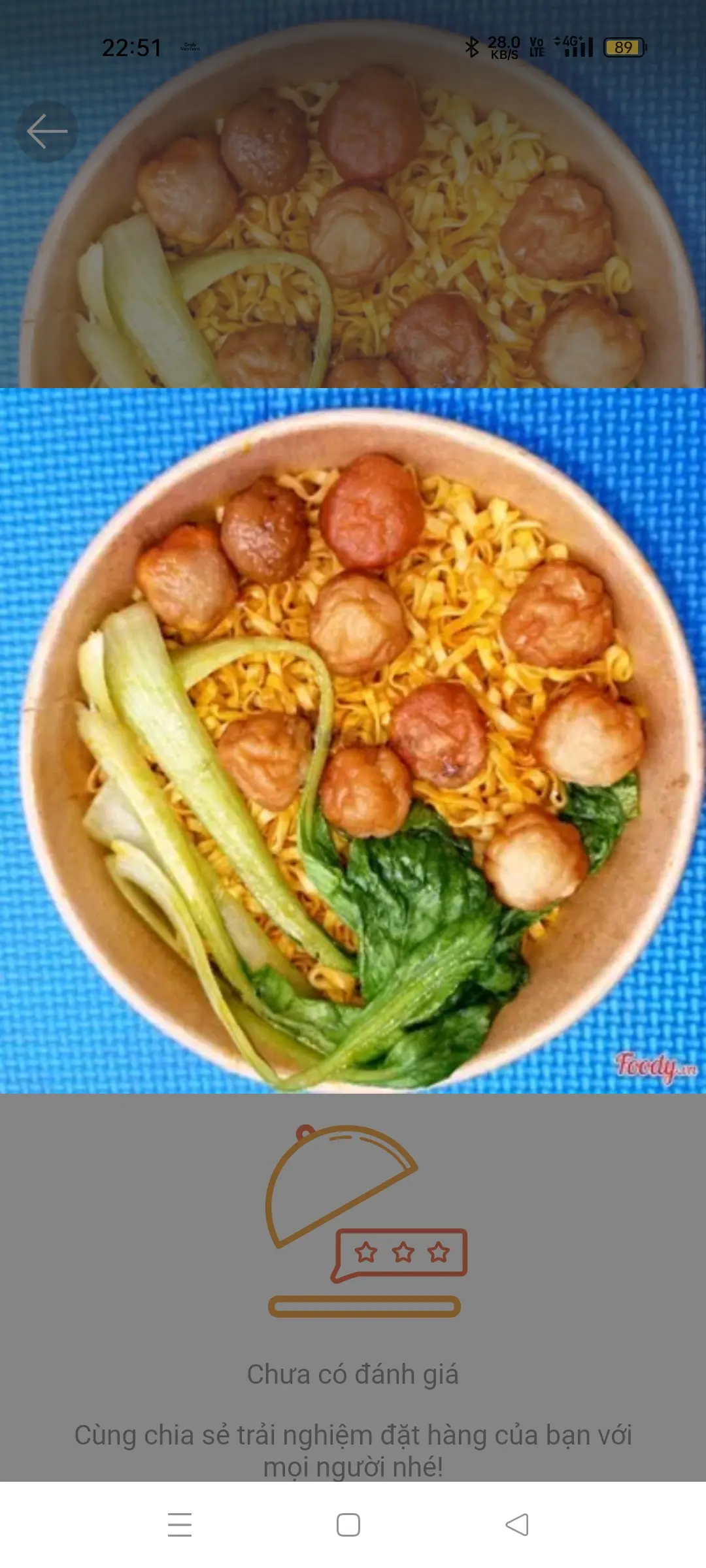 Hình ảnh Mì trộn Indonesia cá viên rau củ