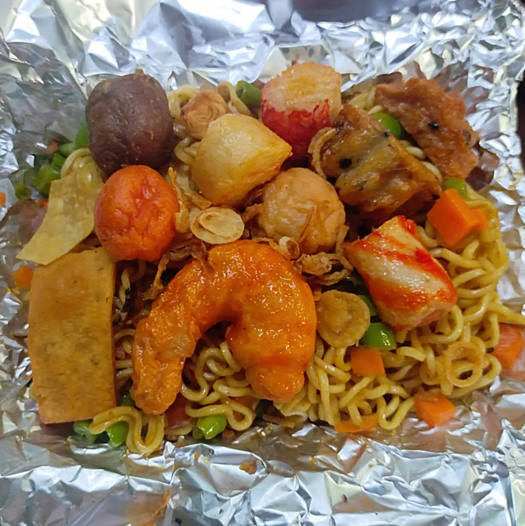 Hình ảnh Mì trộn thập cẩm