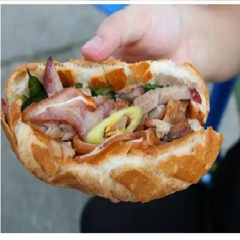 Hình ảnh Bánh Mì Phá Lấu