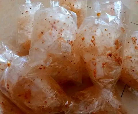 Hình ảnh Bánh Tráng Tỏi