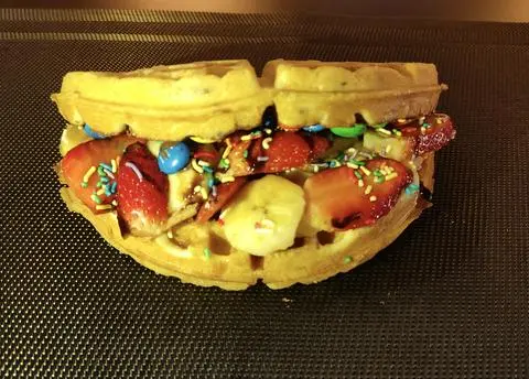 Hình ảnh Bánh Waffle Thổ Nhĩ Kì — Turkish Style Waffle 
