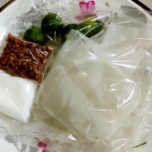 Hình ảnh Bánh tráng muối đường ăn chay được
