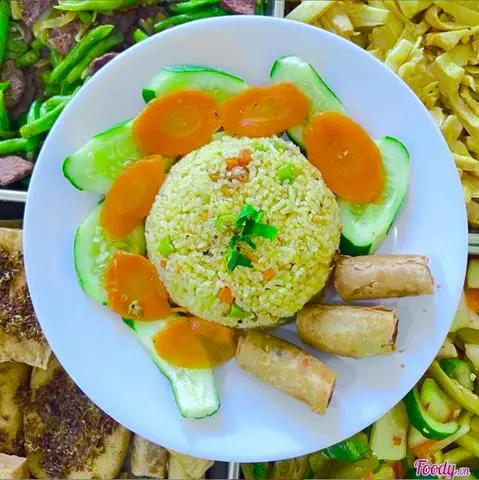 Hình ảnh Cơm Chiên +3 Chả Giò