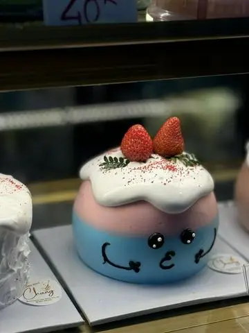 Hình ảnh bánh kem hàn quốc size 12 cao 