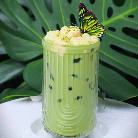 Hình ảnh Trà sữa matcha phô mai tươi - Fresh cheese cube matcha milk tea
