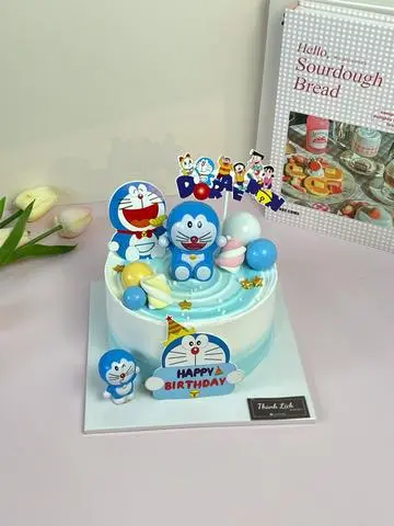 Hình ảnh Bánh kem bé trai, trẻ em đoremon size 14-18cm