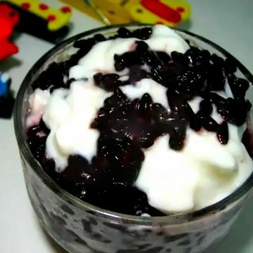 Hình ảnh Sữa chua nếp cẩm