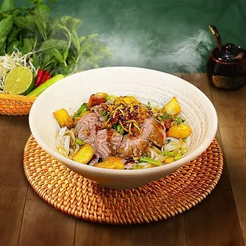 Hình ảnh Phở bò trộn bắp