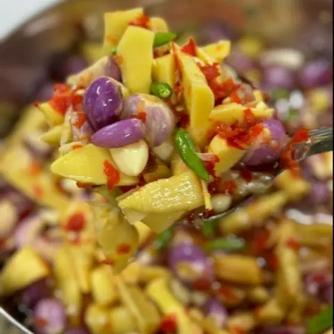 Hình ảnh Kim Chi Măng 700g